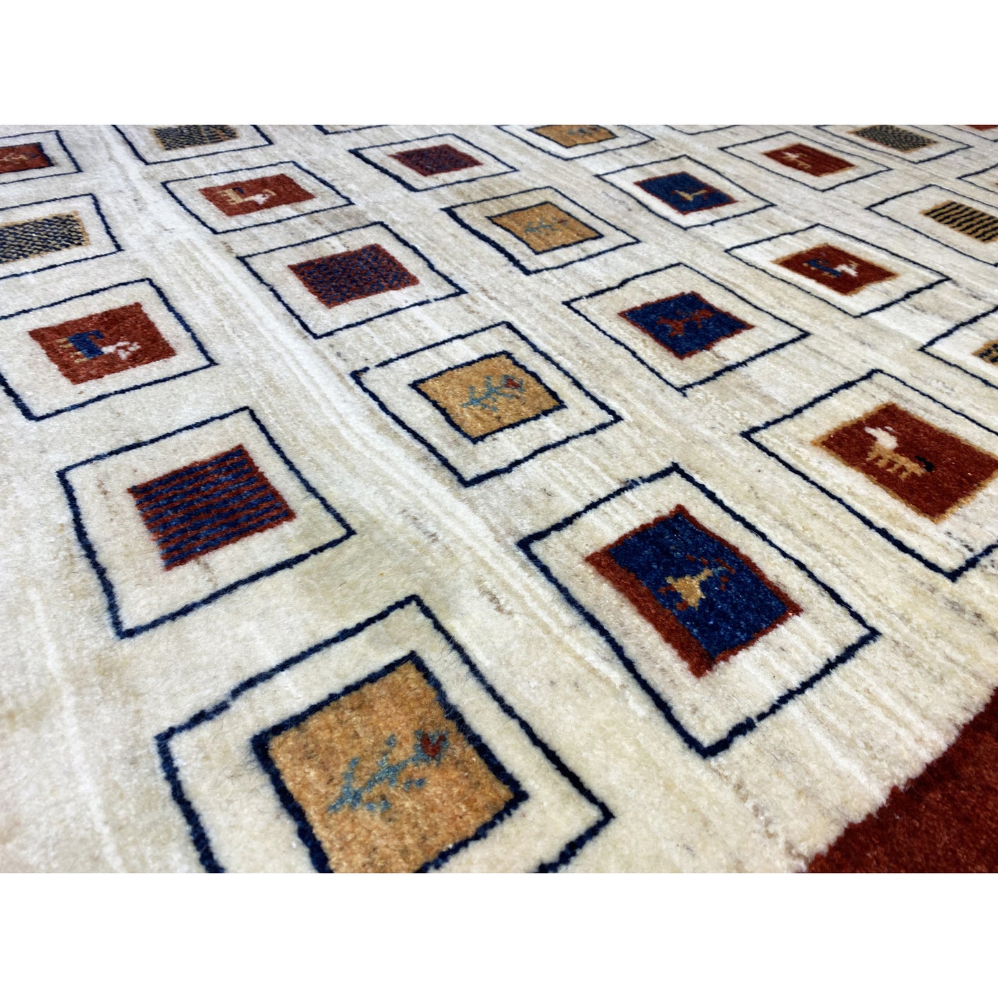 ガベ絨毯 160x111 cm