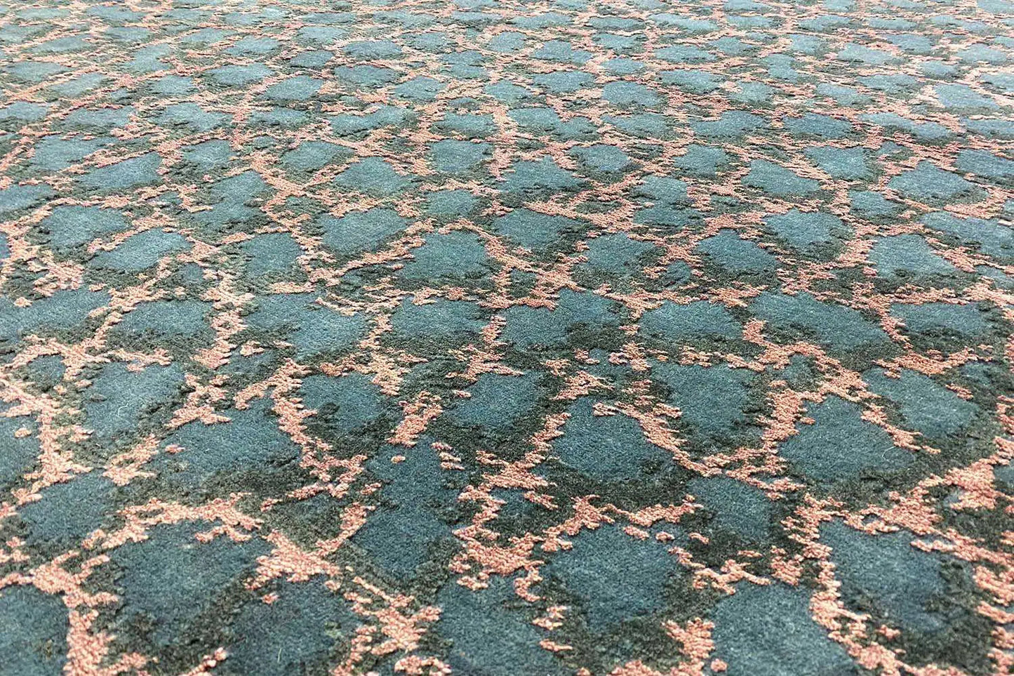 Pascal Walter (206x157cm) - German Carpet Shop