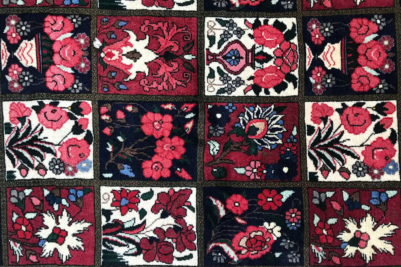 Bakhtiari - (157x106cm) - German Carpet Shop