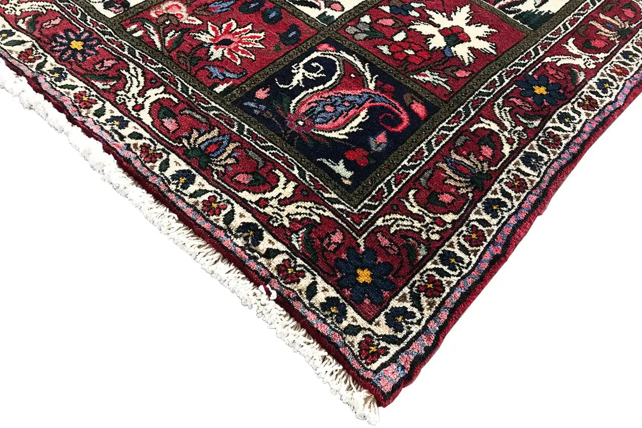 Bakhtiari - (157x106cm) - German Carpet Shop