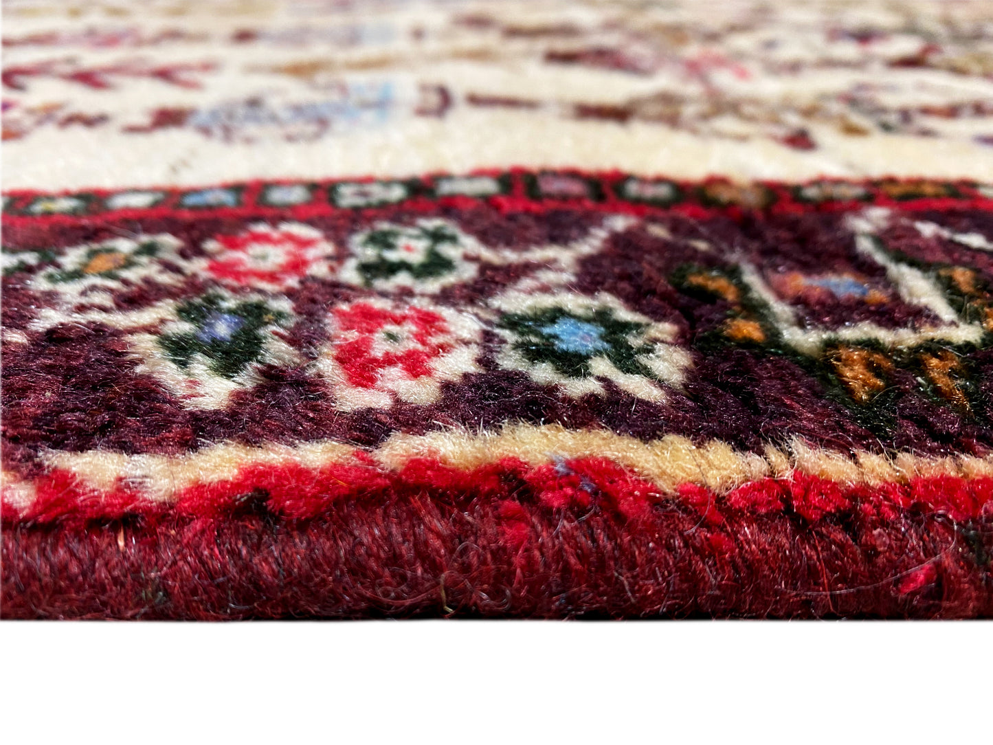 Schlafzimmer Geometrischer Baluch Teppich creme handgeknüpft