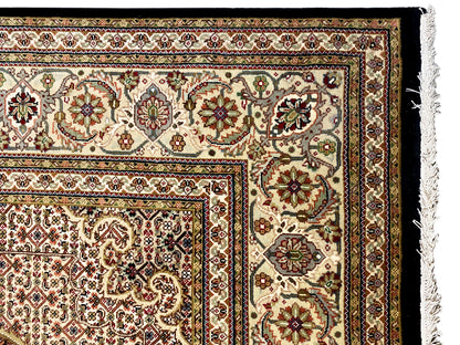 インドタブリーズカーペット - 303x247cm