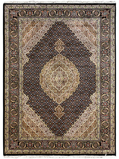 インドタブリーズカーペット - 234x170cm