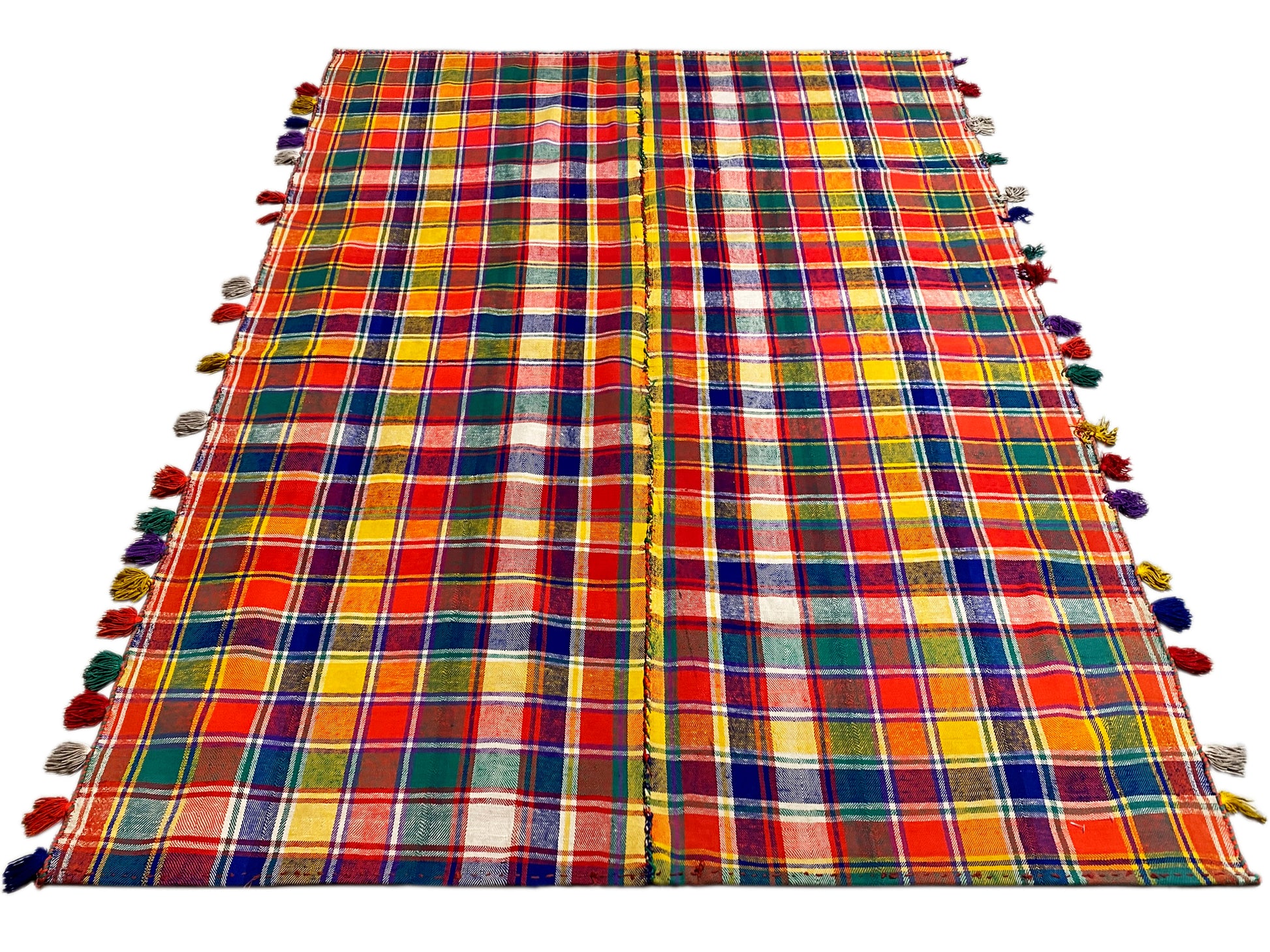 Esszimmer Jajim Wollteppich handgefertigt im mehrfarbigen Karomuster