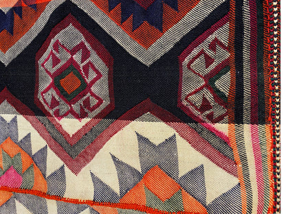 Salon hochwertiger Jajim Teppich bunt mit ausdrucksstarkem Geometriemuster