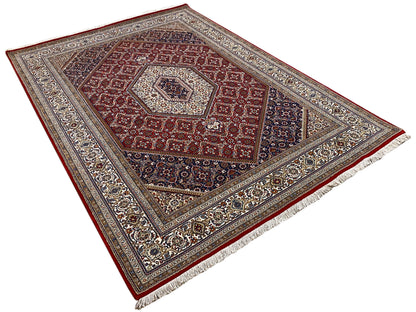 Orientteppich Bidjar 243x171 cm, feines Medaillonmuster in Rot-Creme