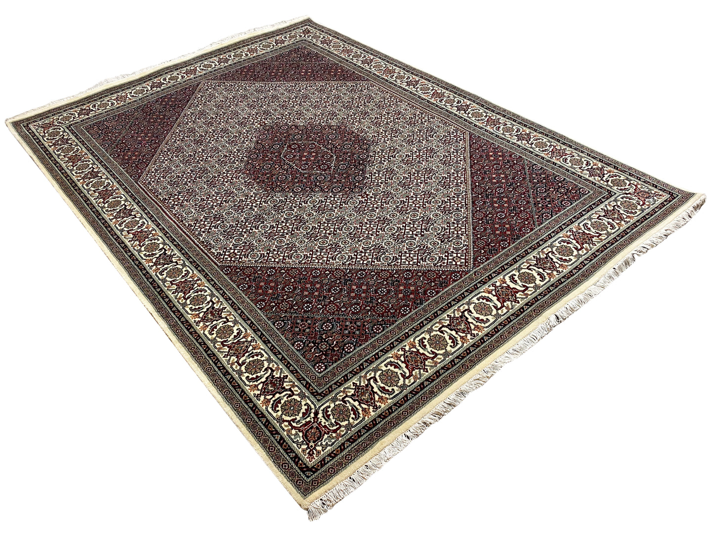 Bidjar Teppich 295x249 cm in Rot-Creme, robuster Perserteppich