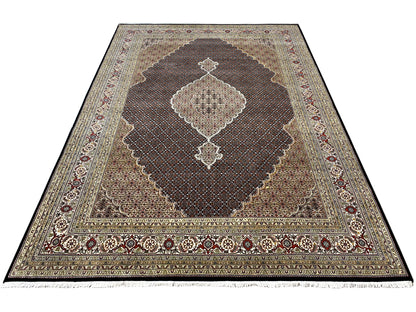 Handgeknüpfter Teppich Indo Tabriz aus Wolle Seide mit feinen floralen Ornamenten